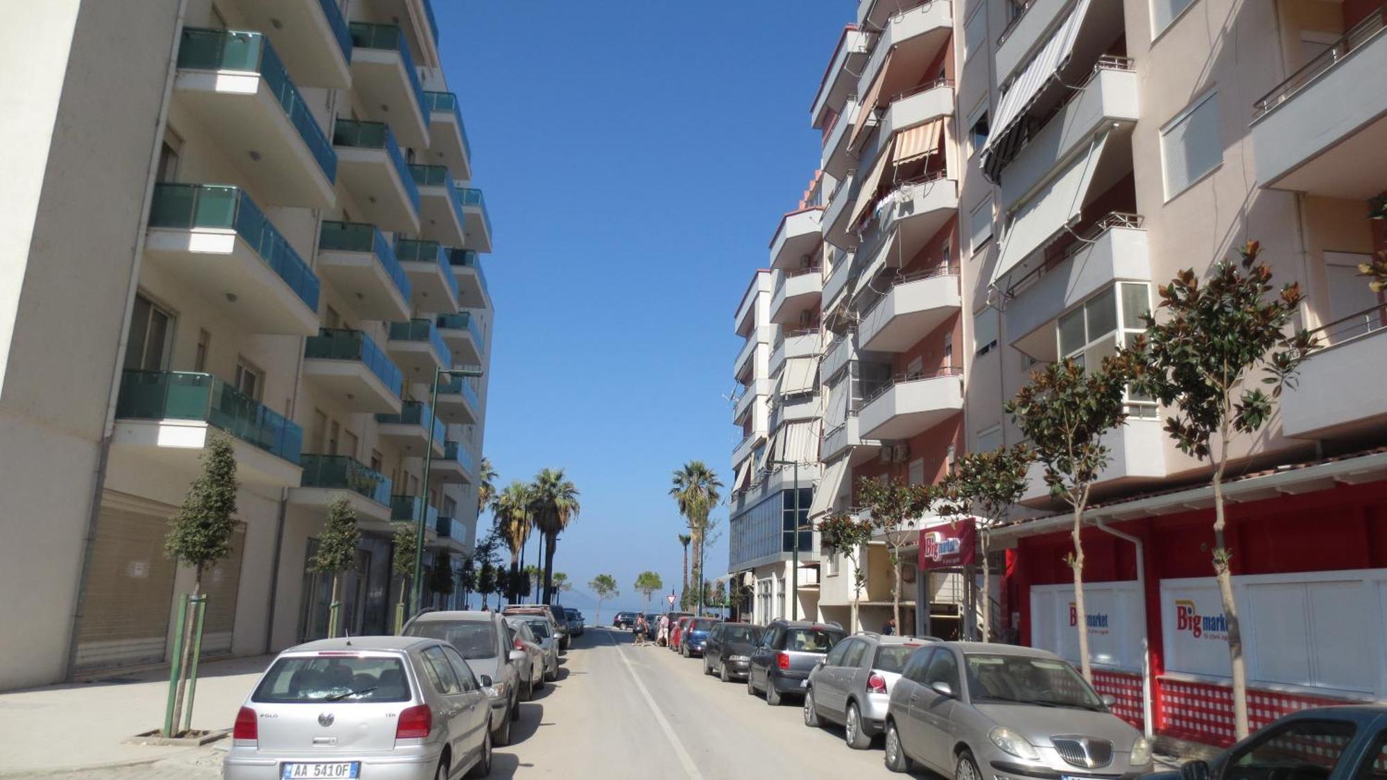 Renting House Vlore Exterior photo